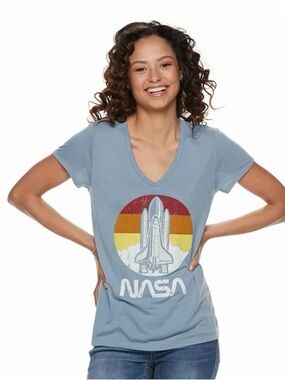 NWOT Juniors' NASA Spaceship Tee
Color: Faded Denim, Size: X SMALL